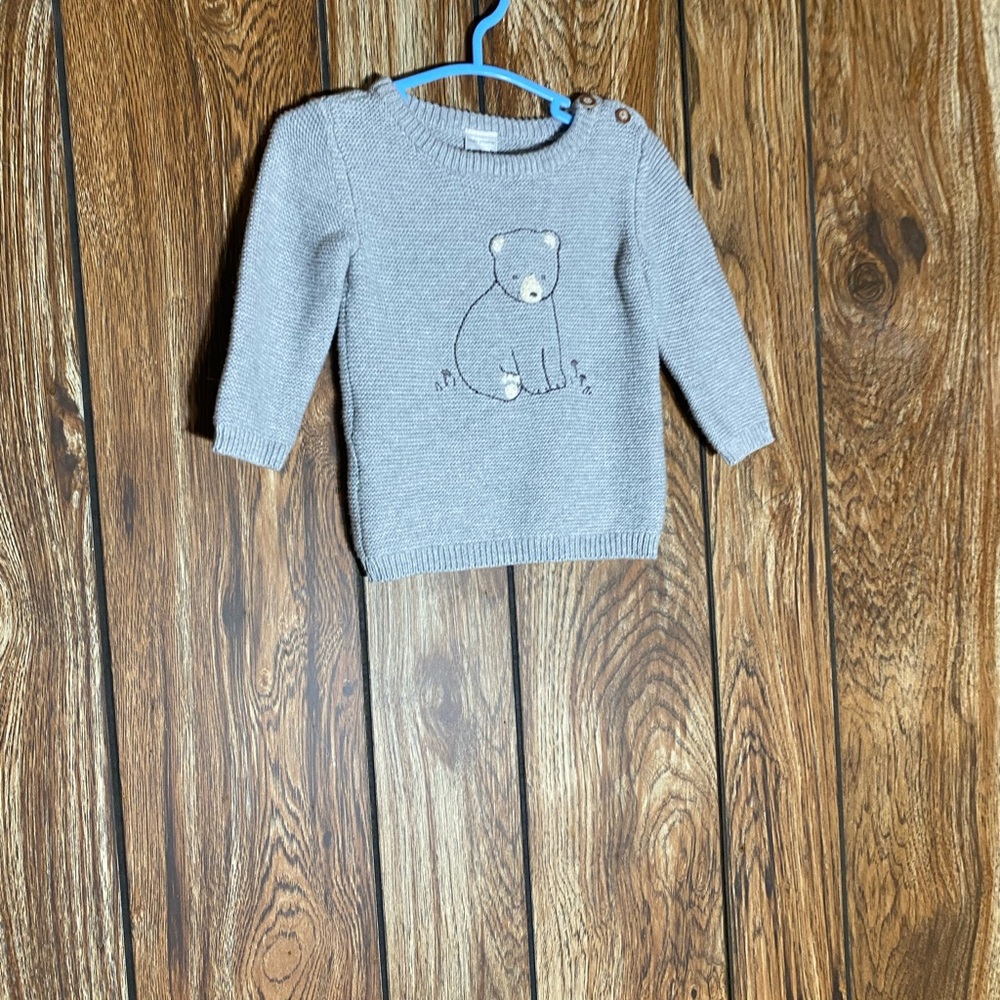 Carter's Gray Knit Sweater and pants with Bear Design